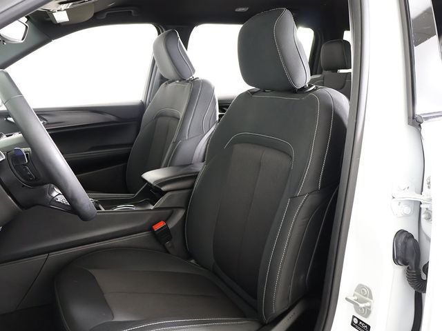 2024 Jeep Grand Cherokee L Laredo - 22915425 - 25