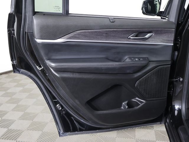 2024 Jeep Grand Cherokee L Limited 4x4 - 22985139 - 28