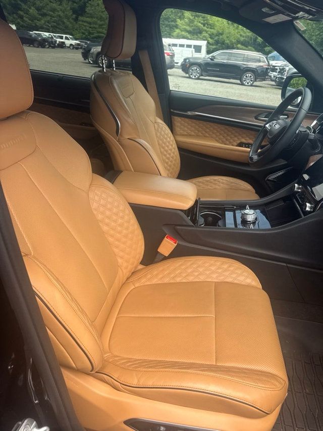 2024 Jeep Grand Cherokee L Summit - 23038679 - 13