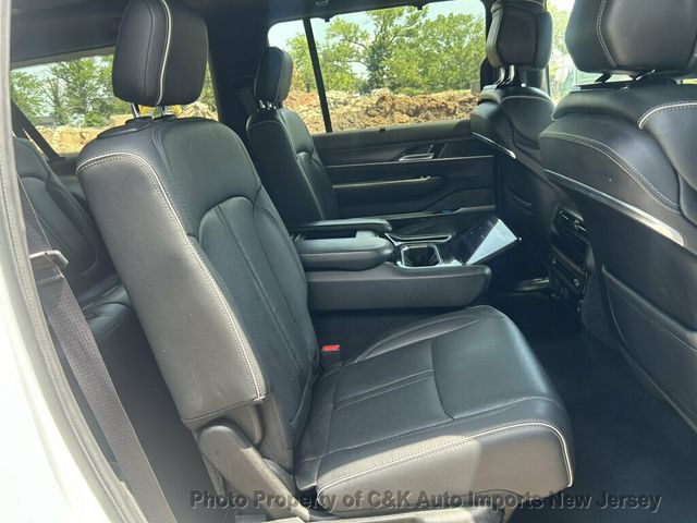 2024 Jeep Grand Wagoneer L 22" WHEELS!! PWR RUNNING BOARDS PANO ROOF!! PREMIUM SOUND!! - 23048486 - 37