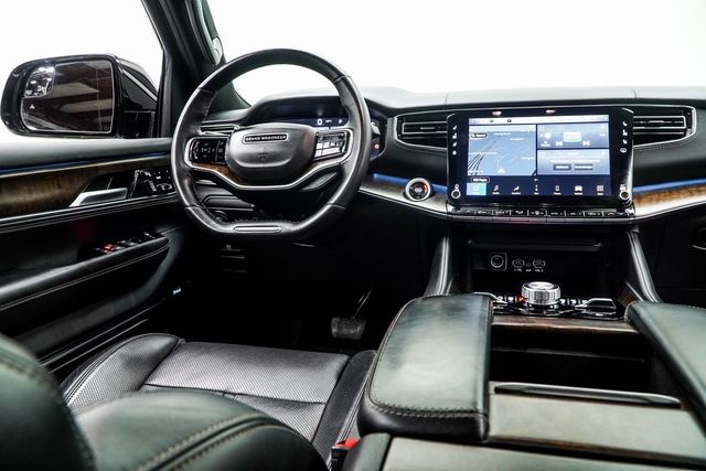 2024 Jeep Grand Wagoneer L 4x4 - 22969775 - 17