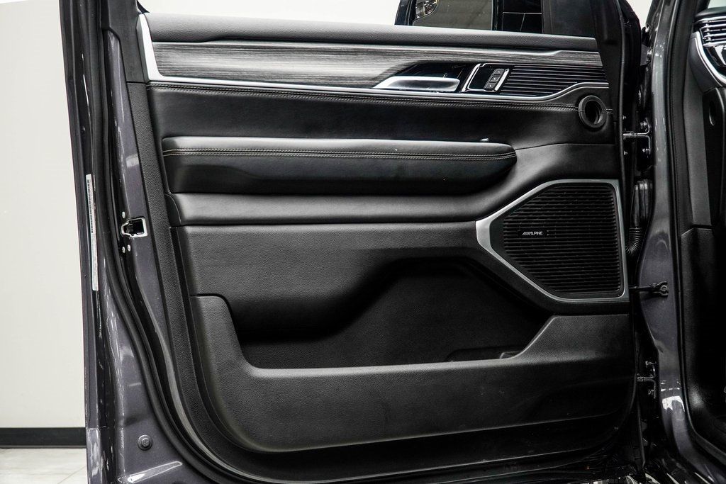 2024 Jeep Wagoneer Series II photo 29