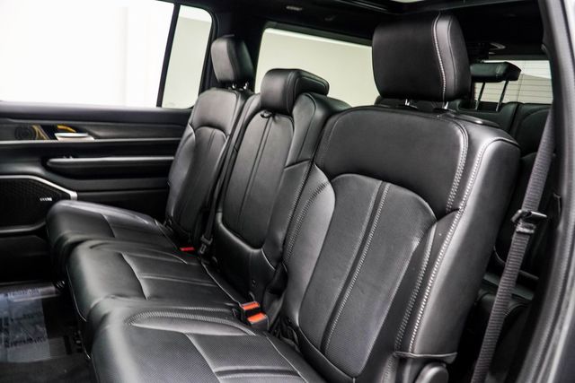 2024 Jeep Wagoneer Series II - 22919439 - 37