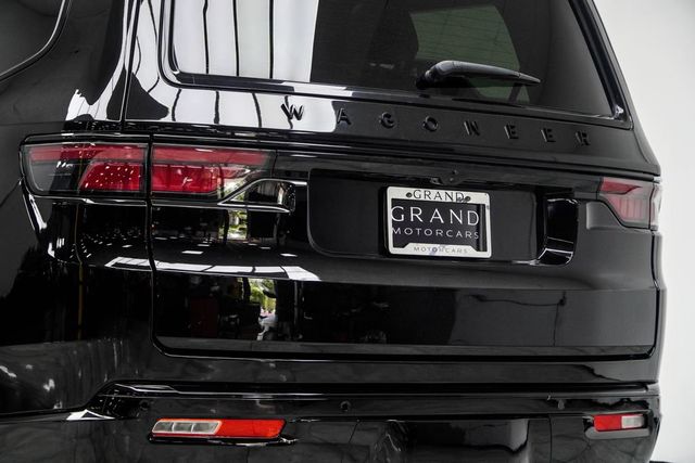 2024 Jeep Wagoneer Series II - 23040419 - 12