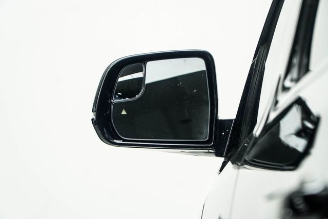 2024 Jeep Wagoneer Series II - 23040419 - 13