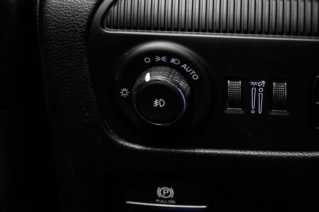 2024 Jeep Wagoneer Series II - 23040419 - 31