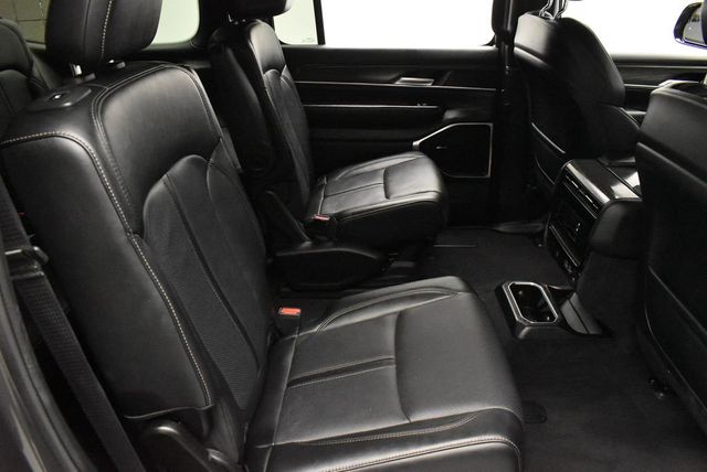 2024 Jeep Wagoneer Series II 4x4 - 22938893 - 31