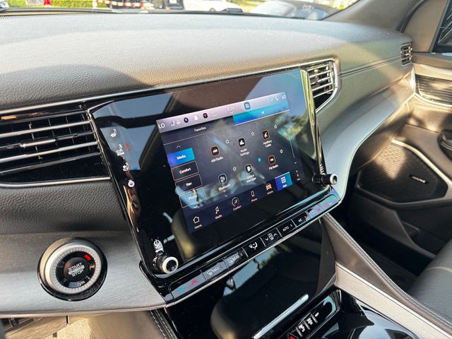 2024 Jeep Wagoneer Series II Carbide 4x4 - 22991793 - 4