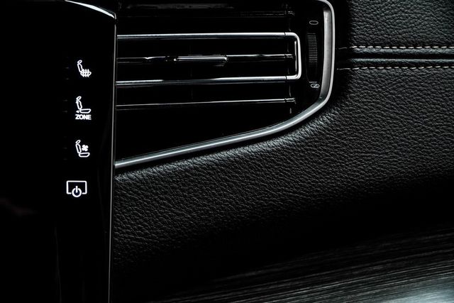 2024 Jeep Wagoneer L Series II - 22896656 - 26