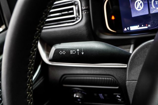 2024 Jeep Wagoneer L Series II - 22896656 - 32