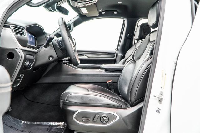 2024 Jeep Wagoneer L Series II - 22896656 - 36