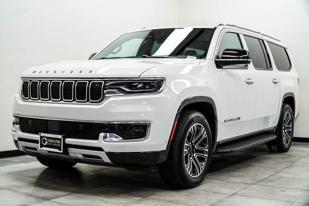 2024 Jeep Wagoneer L Series II photo 6