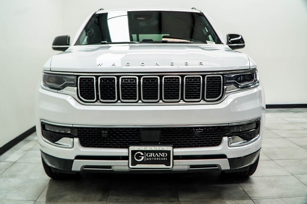 2024 Jeep Wagoneer L Series II photo 7