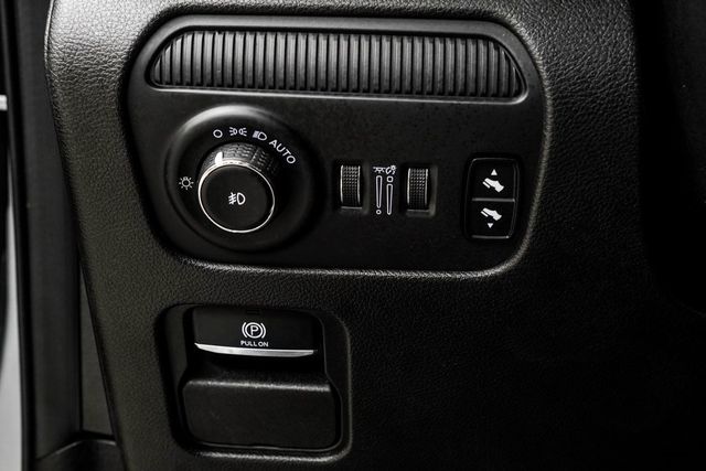 2024 Jeep Wagoneer L Series II - 22972482 - 40