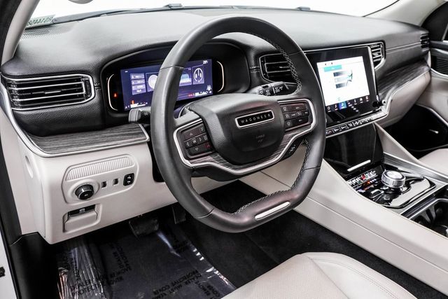 2024 Jeep Wagoneer L Series II - 22972495 - 14