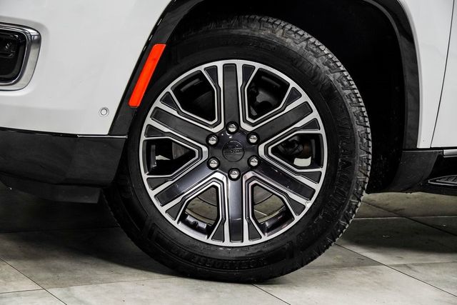 2024 Jeep Wagoneer L Series II - 22972495 - 2