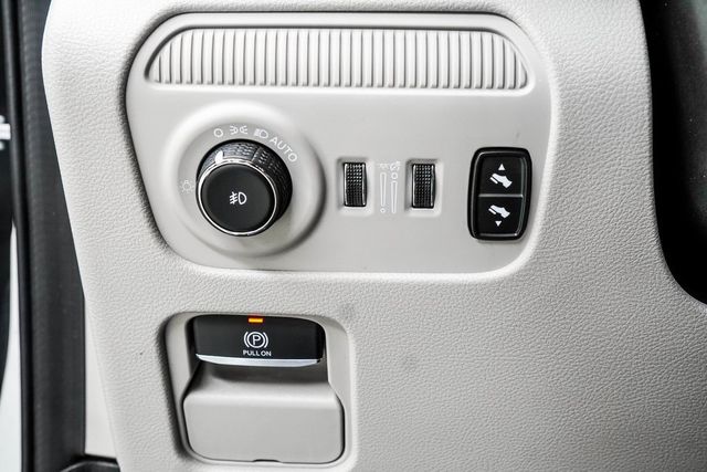 2024 Jeep Wagoneer L Series II - 22972495 - 41