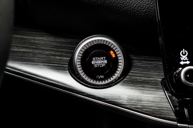 2024 Jeep Wagoneer L Series II - 22972505 - 25