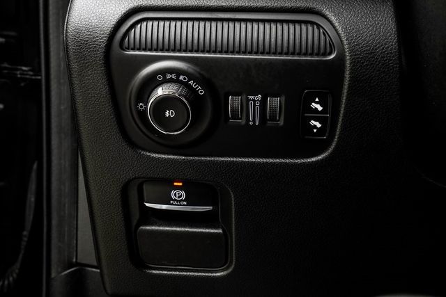 2024 Jeep Wagoneer L Series II - 22972571 - 42