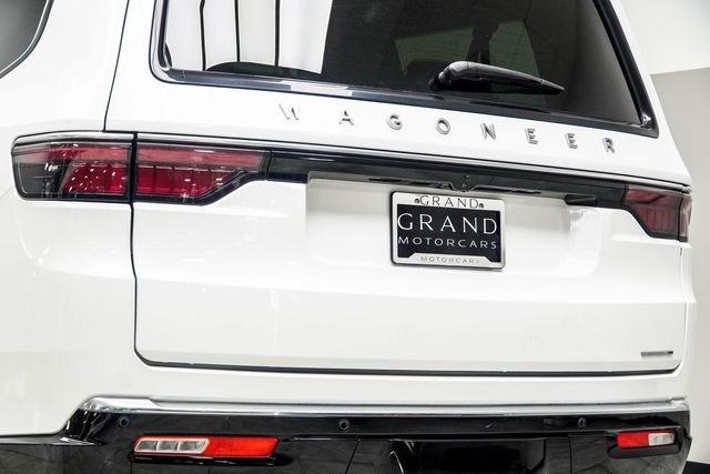 2024 Jeep Wagoneer L Series II - 22972458 - 12
