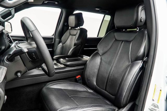 2024 Jeep Wagoneer L Series II - 22972458 - 33