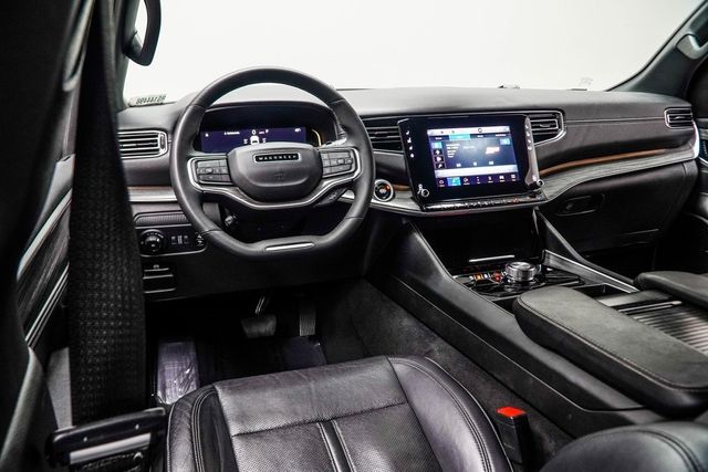 2024 Jeep Wagoneer L Series II - 22972485 - 4