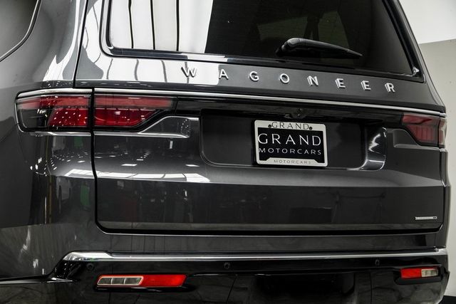 2024 Jeep Wagoneer L Series II - 22972486 - 12