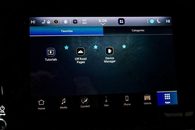 2024 Jeep Wagoneer L Series II - 22972486 - 21