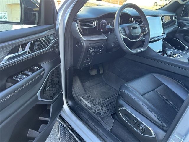 2024 Jeep Wagoneer L Series II - 22913730 - 10