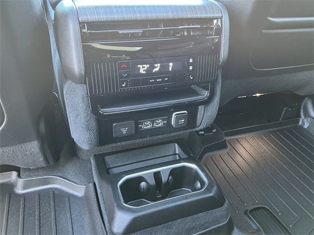 2024 Jeep Wagoneer L Series II - 22913730 - 15