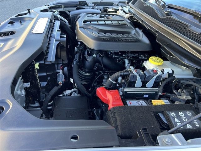 2024 Jeep Wagoneer L Series II - 22913730 - 26