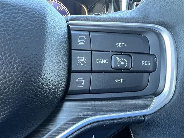 2024 Jeep Wagoneer L Series II - 22913730 - 28