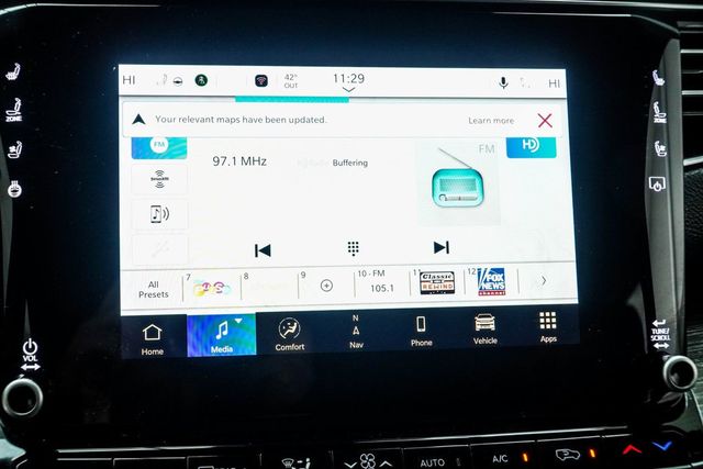 2024 Jeep Wagoneer L Series II - 22973204 - 19