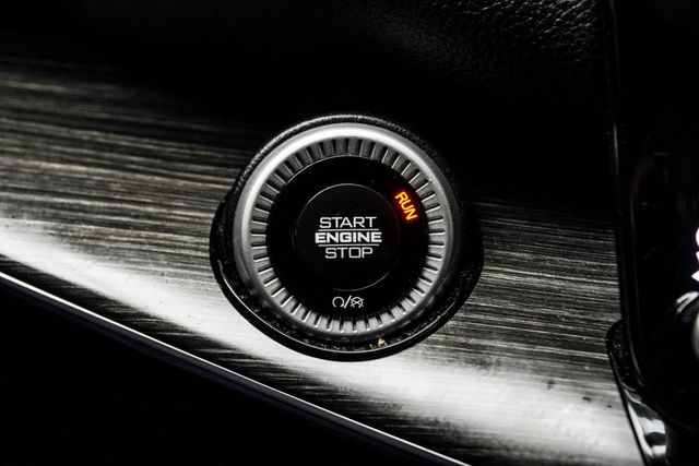 2024 Jeep Wagoneer L Series II - 22973204 - 25