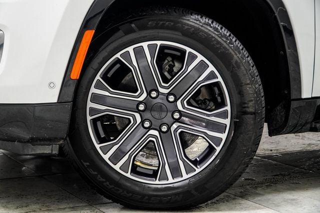 2024 Jeep Wagoneer L Series II - 22973204 - 2