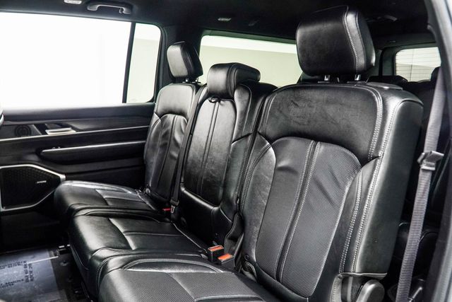 2024 Jeep Wagoneer L Series II - 22973204 - 36