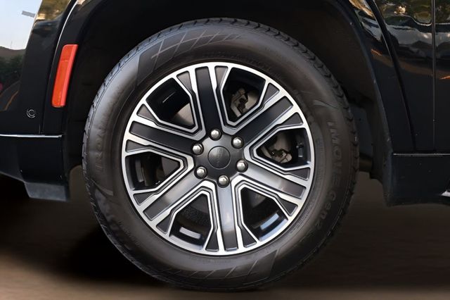 2024 Jeep Wagoneer L Series II - 23049771 - 10