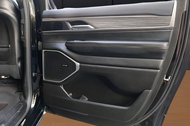 2024 Jeep Wagoneer L Series II - 23049771 - 27
