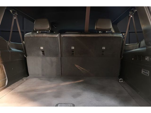 2024 Jeep Wagoneer L Series II - 23049771 - 32