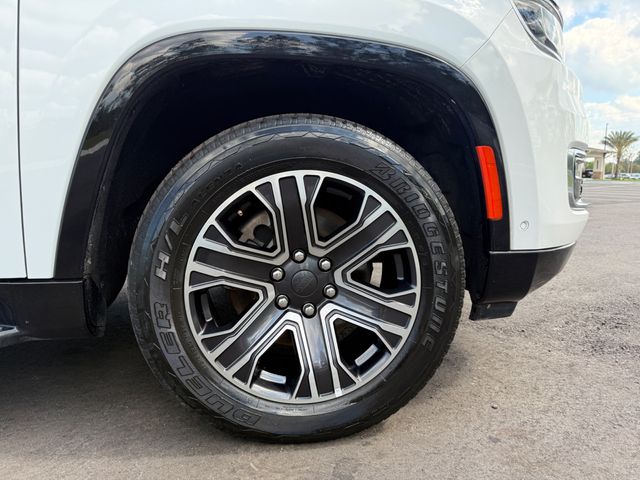 2024 Jeep Wagoneer L SERIES II - 22997106 - 13