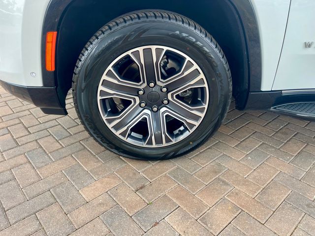 2024 JEEP WAGONEER L SERIES II - 23000359 - 9