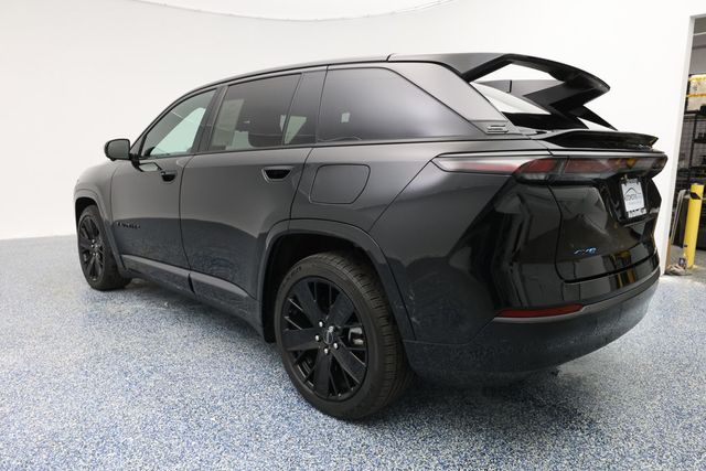 2024 Jeep Wagoneer S Launch Edition AWD - 22937469 - 4