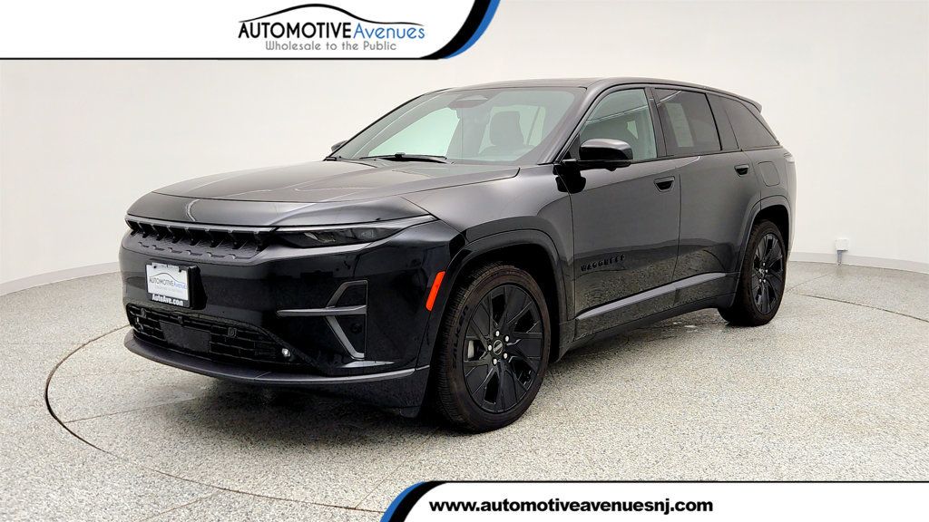 2024 Jeep Wagoneer S Launch Edition AWD w/ Premium Leather & Tri-Zone Climate Control - 22999378 | Video 1