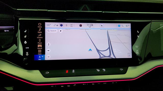 2024 Jeep Wagoneer S Launch Edition AWD w/ Premium Leather & Tri-Zone Climate Control - 22999378 - 17