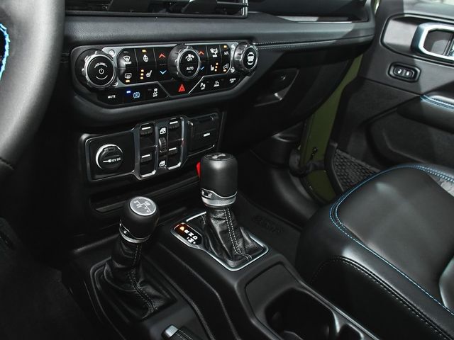 2024 Jeep Wrangler High Altitude 4xe - 22920422 - 37