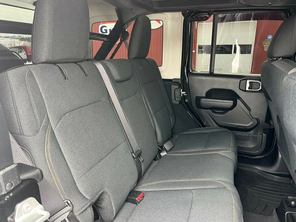 2024 Jeep Wrangler Lifted Off-Road Storm Edition 4-door 4x4 - 22731797 - 53