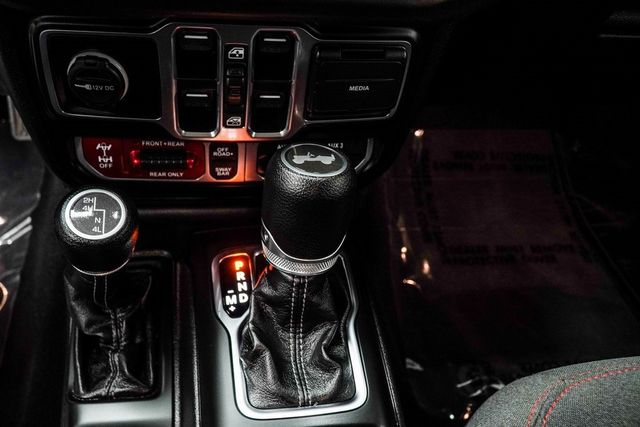 2024 Jeep Wrangler Rubicon - 22879908 - 18