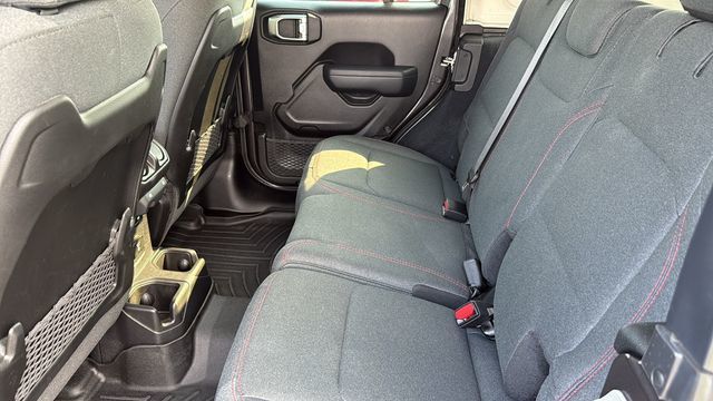 2024 Jeep Wrangler Rubicon - 23026653 - 11