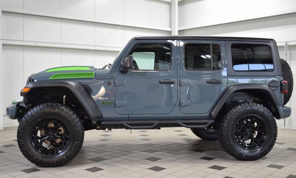 2024 Jeep Wrangler Rubicon photo 4