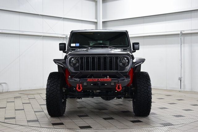 2024 Jeep Wrangler Rubicon photo 2